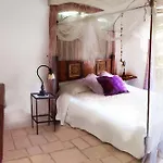فندق مبيت وإفطار La Salamandra Kitchengarden